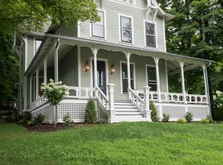 8A Mountain Rd, Woodbury, CT 06798