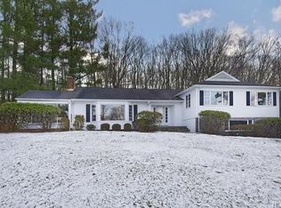 29 W Orchard Rd, Chappaqua, NY 10514