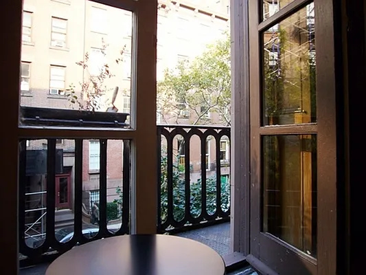 Rented by Living New York | media 43