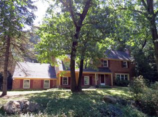 326 Lakewood Dr, Butler, PA 16001