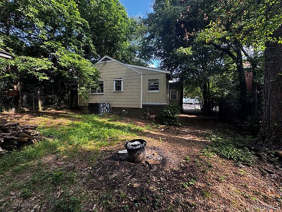 2nd image of 3345 Mobile Dr