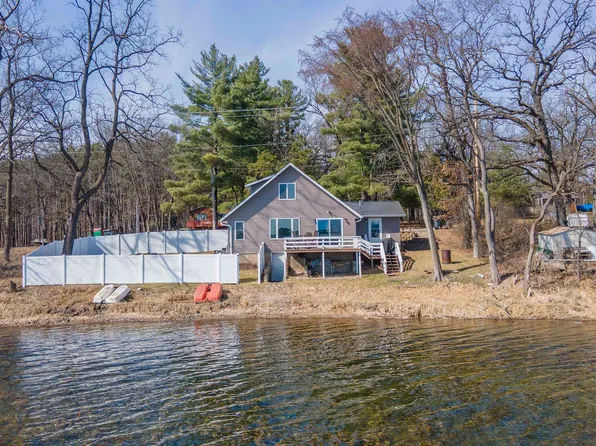 1161 E North Lake St, Hancock, WI 54943