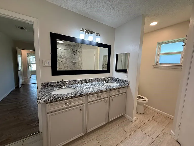 646 Fair Oak Dr — Photo 15