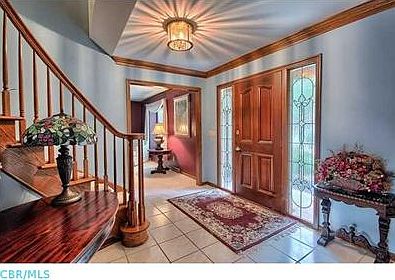 4th image of 8168 Linden Leaf Cir
