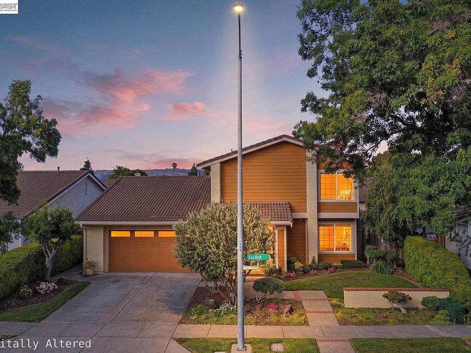 1st image of 33455 Caliban Dr