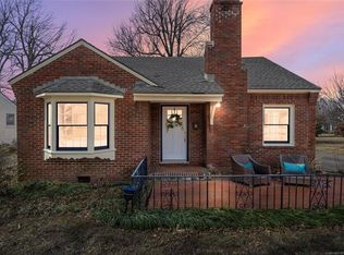 1202 S Oswego Ave, Tulsa, OK 74112