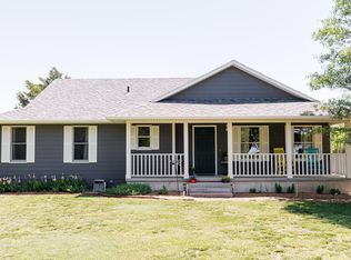 1078 Chisholm Trl, Newton, KS 67114