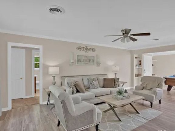 5th image of 5736 S Lakeshore Dr