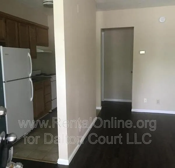5302 Milner Rd #3 — Photo 4