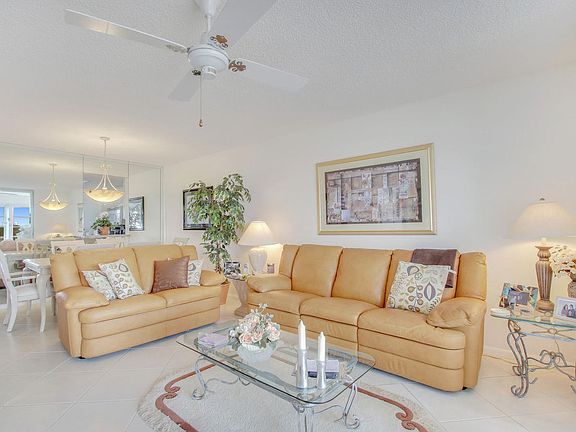 2nd image of 24 Abbey Ln APT 402