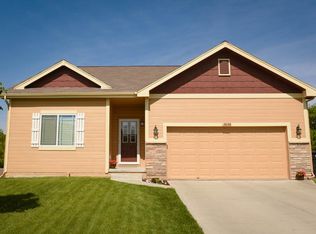 10604 S 27th St, Bellevue, NE 68123