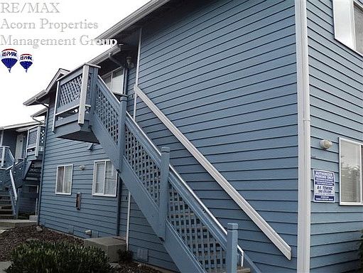 1st image of 537 NE Ellis Way #202