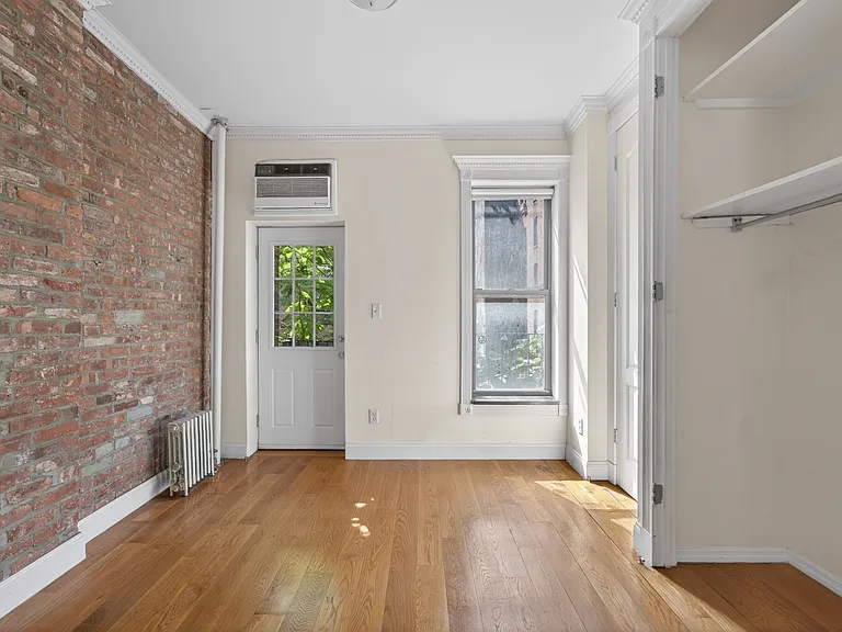 245 Mulberry St #9 — Photo 3