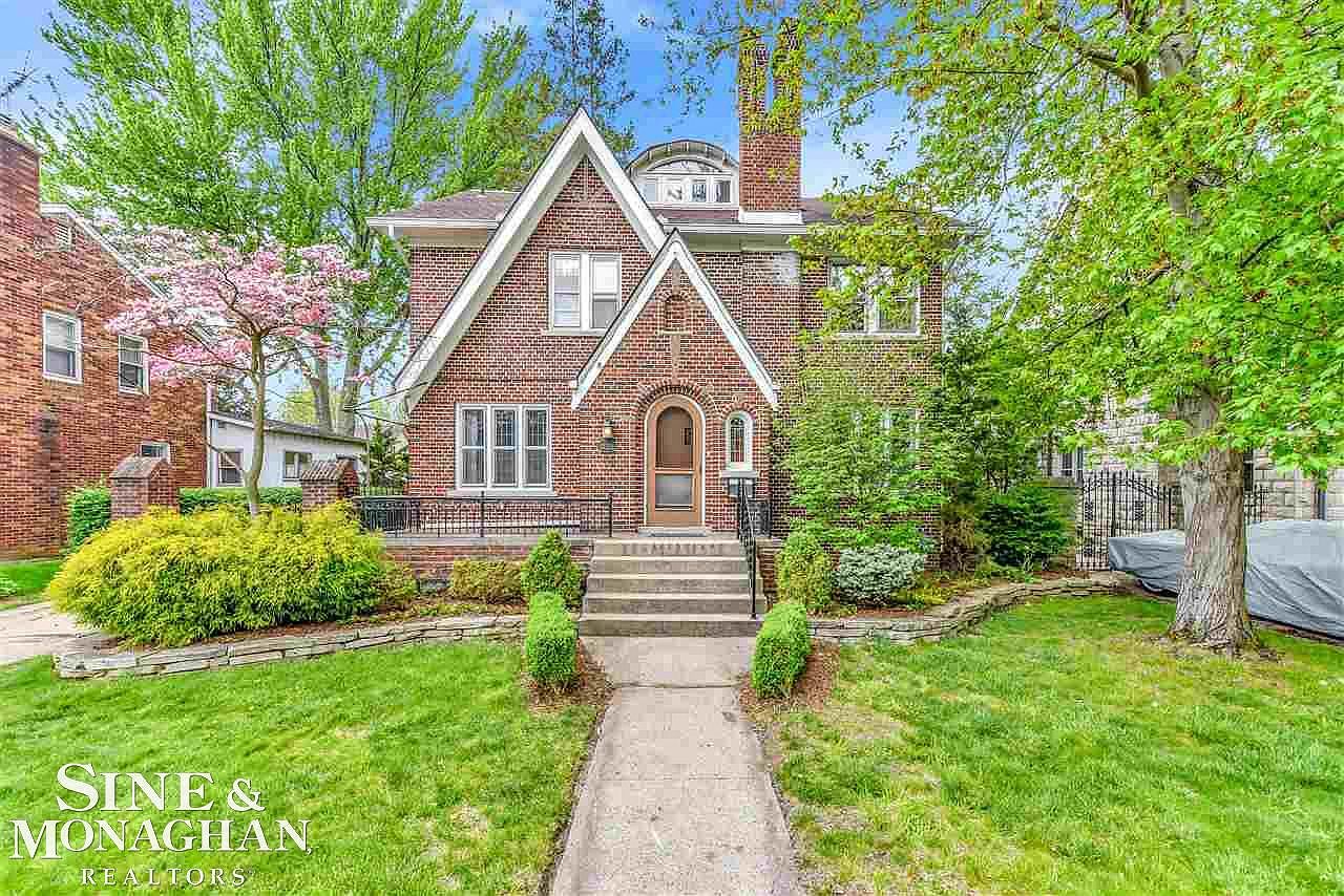 1021 Nottingham Rd, Grosse Pointe Park, MI 48230 Zillow