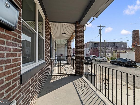 3rd image of 3450 Almond St