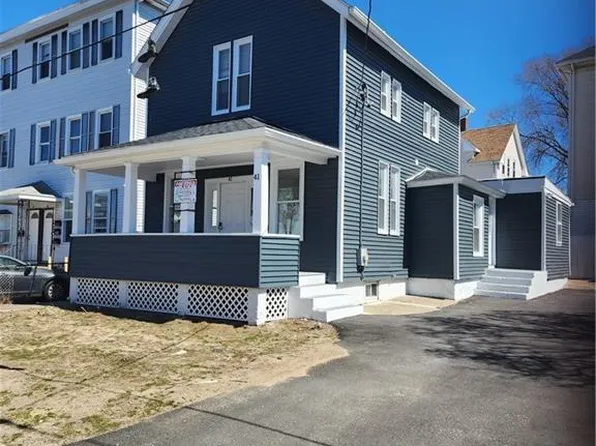 41 Campbell Ter, Pawtucket, RI 02860