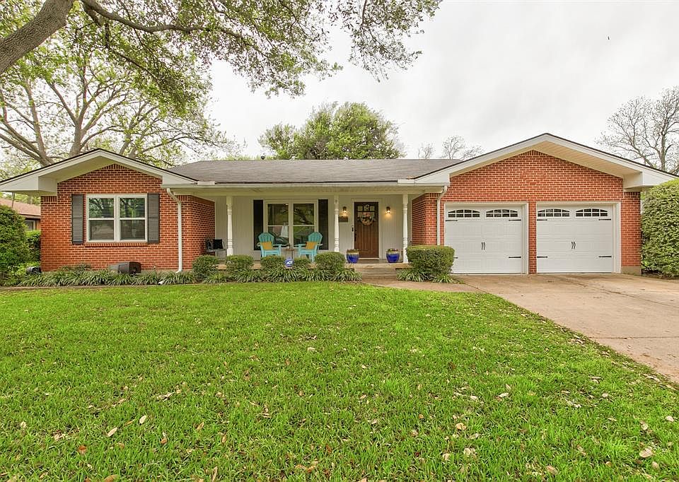 1st image of 4225 Selkirk Dr W
