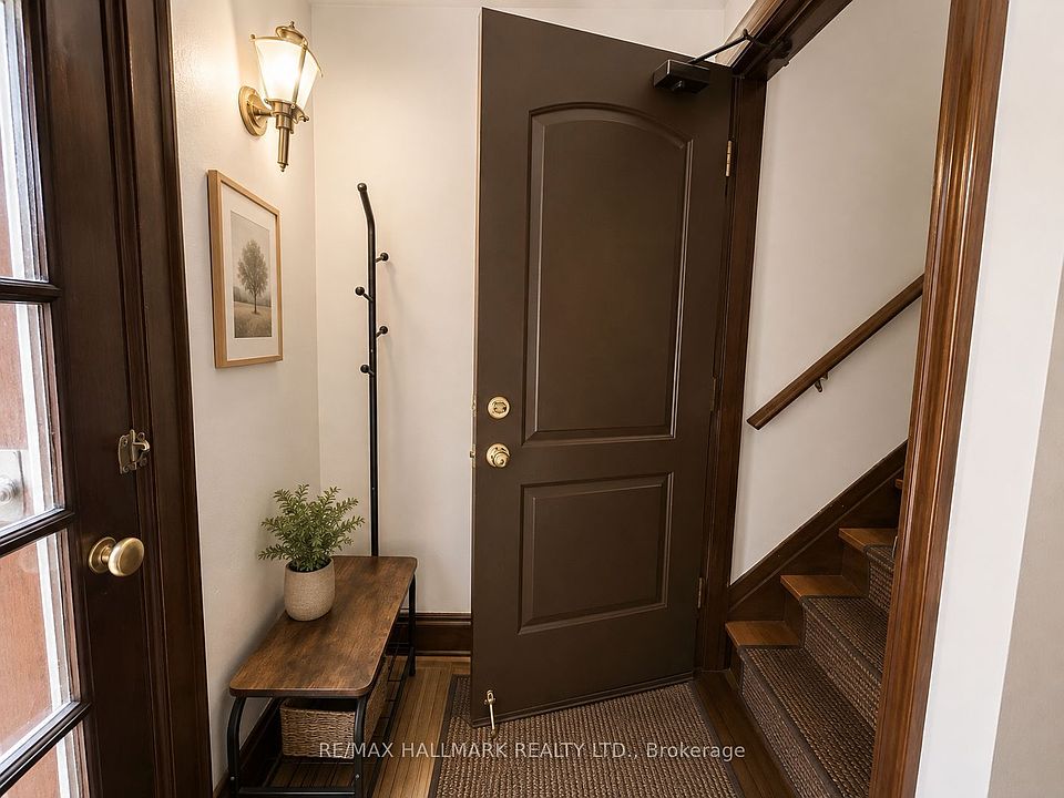 1st image of 338 Vaughan Rd APT 3