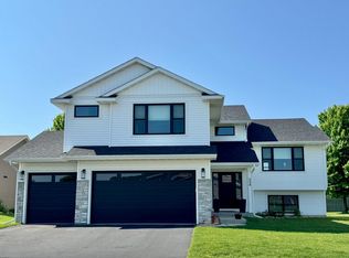 534 Ford St, Northfield, MN 55057