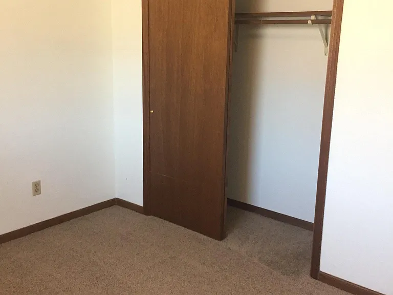 315 East Ln #4 — Photo 7