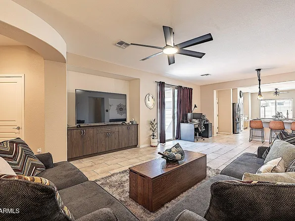 870 E Runaway Bay Place, Chandler, AZ 85249