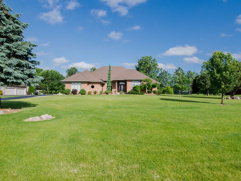 9200 Mirage Lake Dr, Milan, MI 48160 | Zillow