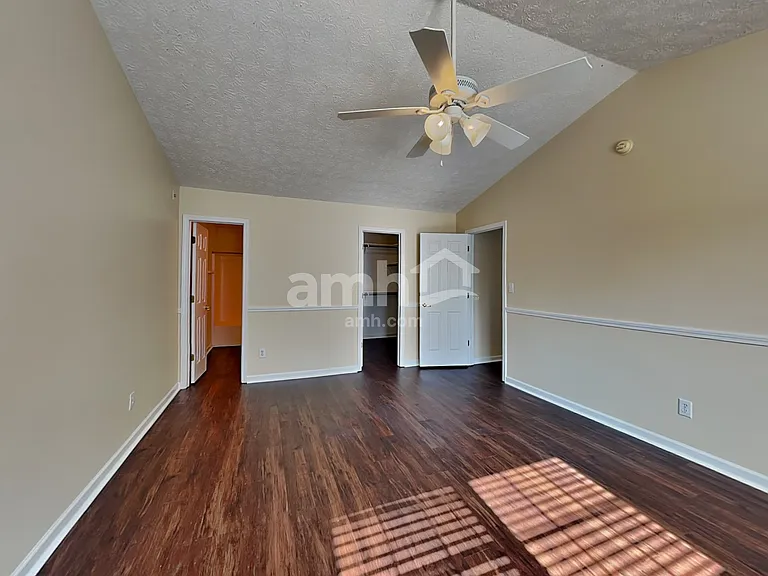 13227 Summerwood Ln — Photo 8