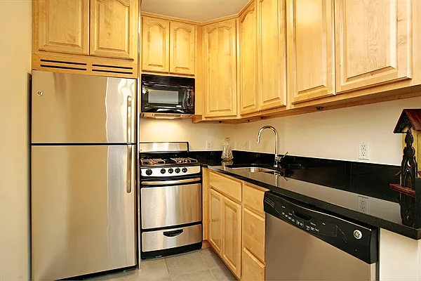 Sold by Corcoran | media 12