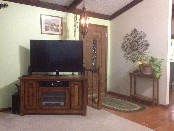 Front door (living room)