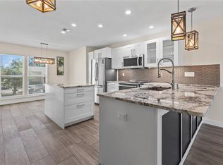 3405 Clark Rd APT 205, Sarasota, FL 34231