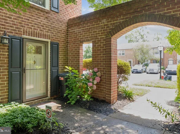 6013 Independence Way, Alexandria, VA 22312