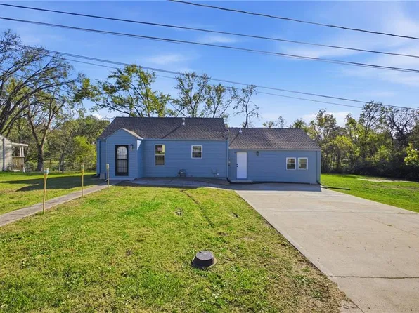 5033 Kimball Ave, Kansas City, KS 66104
