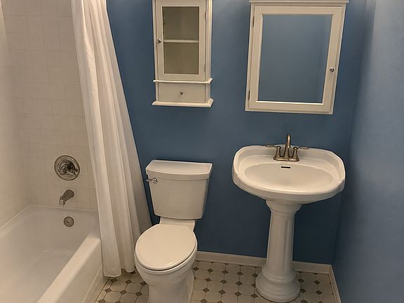 2nd image of 1434 Lowery St