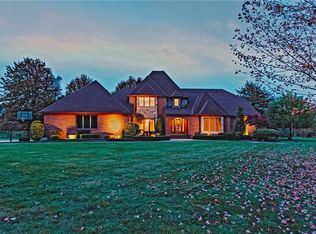 2420 Deer Holw, Hudson, OH 44236