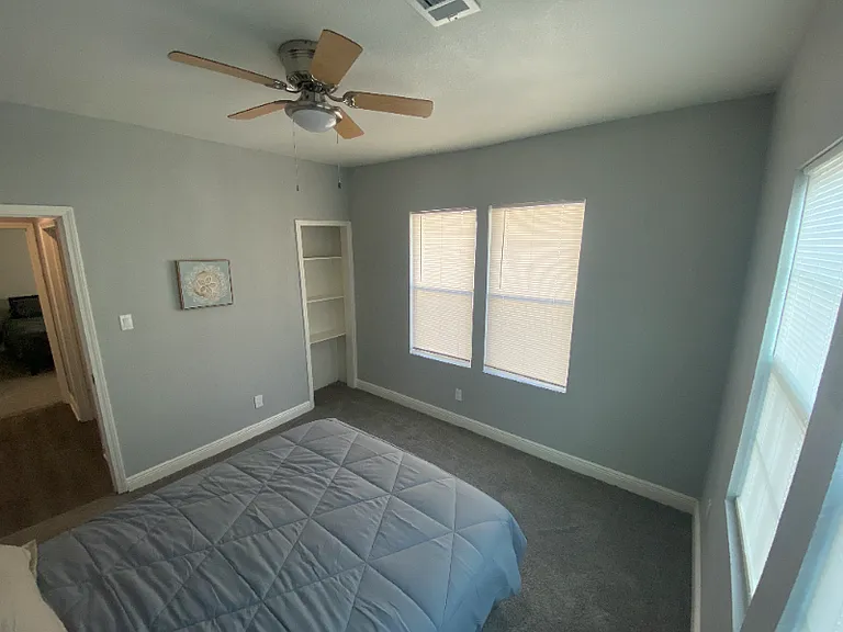 3509 W 10th St — Photo 5