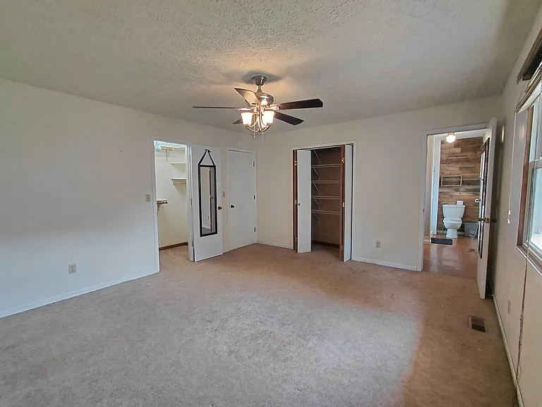 14490 Hilltop Rd — Photo 28