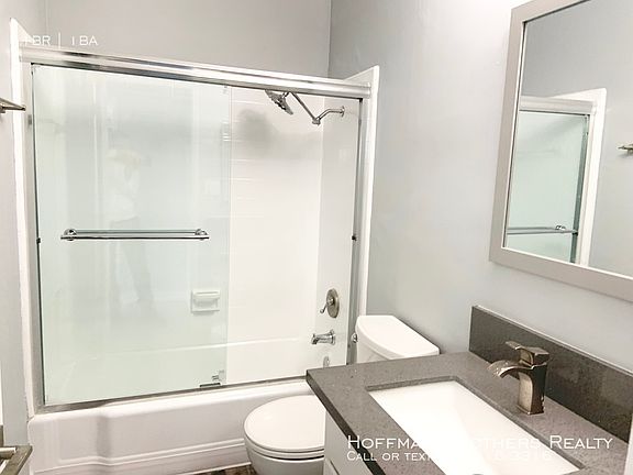 5th image of 3772 Lockland Dr APT 6