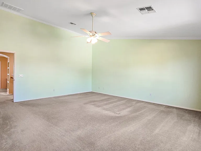 14226 W Wethersfield Rd — Photo 31