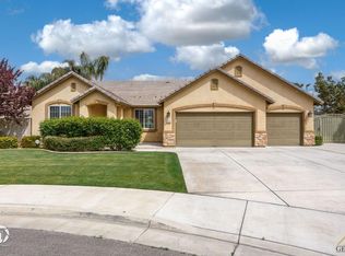 9702 Boothbay Harbour Dr, Bakersfield, CA 93314