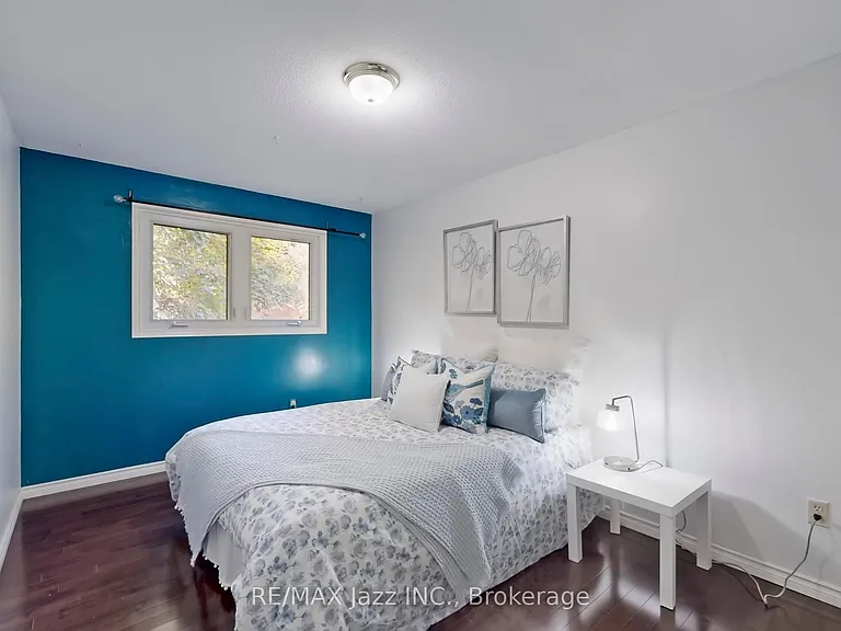 677 Grandview Dr — Photo 11