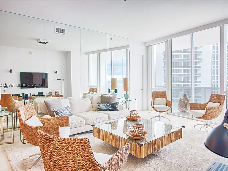 15811 Collins Ave #2303 — Photo 7