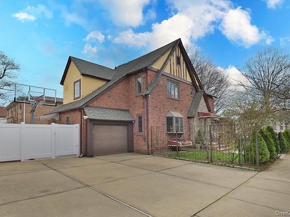 3rd image of 4219 219th Street