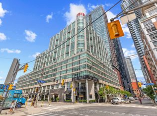 36 Blue Jays Way #930, Toronto, ON M5V 3T3