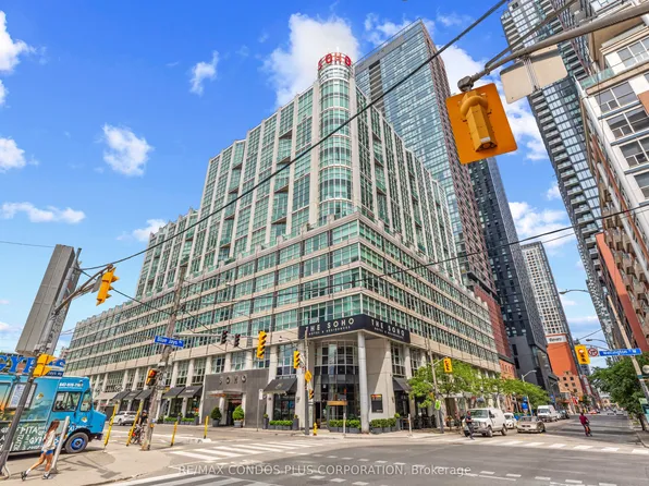 36 Blue Jays Way #930, Toronto, ON M5V 3T3