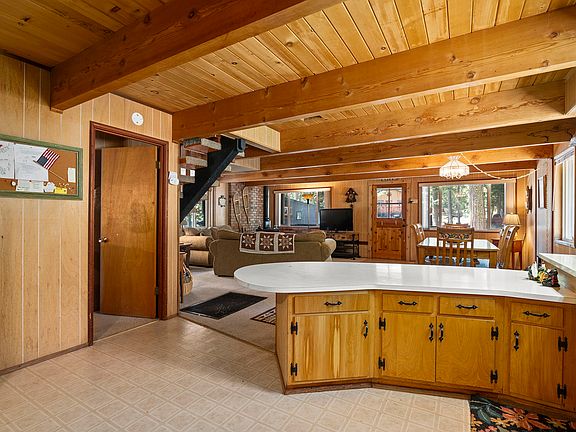 4th image of 759 Chapel Ln