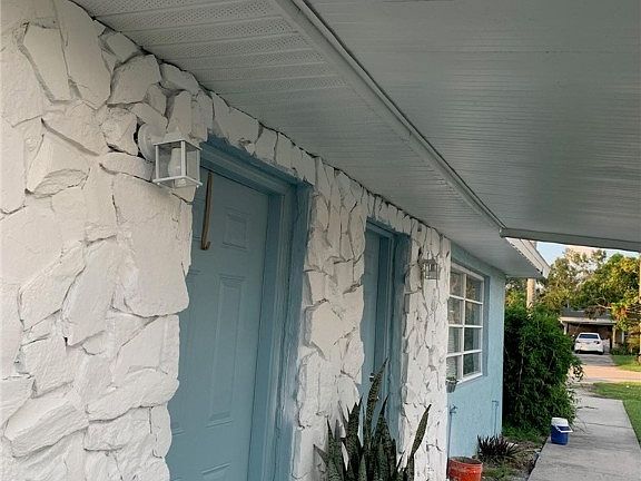 4th image of 3743 Estelle St #3745
