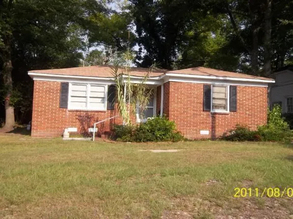 1127 Burton Ave, Macon, GA 31204