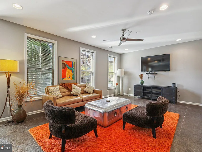 615 River Mist Dr — Photo 25