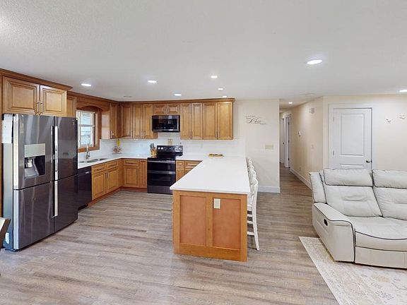 5th image of 14708 NE 18th St