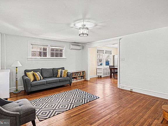 5th image of 637 Dayton Rd